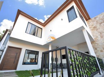 Casa · 265m² · 4 Habitaciones · 1 Estacionamiento · Casa Diseño Moderno en Bellavisa