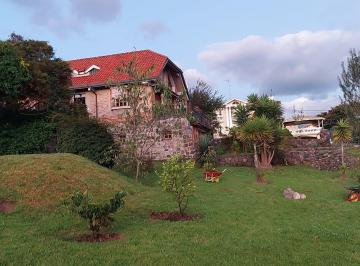 Casa de 3 habitaciones, Quito · Casa con 2450 m² de Venta en Los Chillos