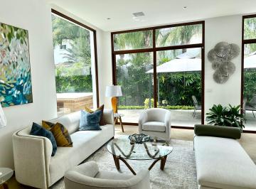 Departamento de 3 habitaciones, Guayaquil · Samborondon. Mocoli Casa en Venta Urbanizacion Exclusiva