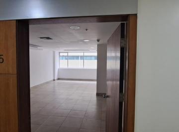 Oficina comercial de 1 habitación, Guayaquil · Av Joaquin Jose Orrantía Junto Al Mall del Sol