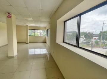 Oficina comercial de 1 habitación, Guayaquil · Alquilo Oficina Esquinera en Kennedy Norte, 70 m² con Parqueo