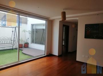 Departamento · 88m² · 2 Habitaciones · 1 Estacionamiento · Departamento Venta 100 m² Dorm. Portugal $ - Centro Norte