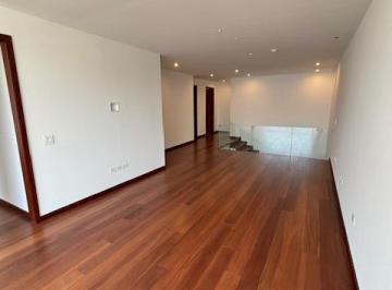 Departamento de 3 habitaciones, Quito · Vendo o Arriendo Departamento Duplex con Jardin Gonzalez Suarez