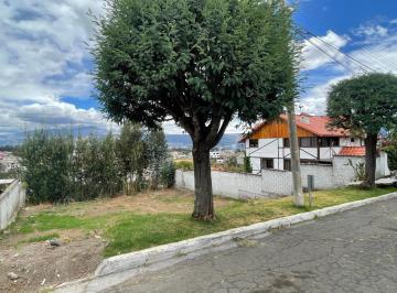 Terreno / Lote · 550m² · Vendo de Oportunidad Terreno - Club Los Chillos