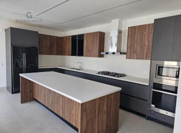 Casa · 319m² · 4 Habitaciones · 2 Estacionamientos · Venta de Casa en Proyecto en Aires Norte, 4 Habitaciones Samborondón V. J