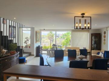 Casa de 3 habitaciones, Quito · Casa Moderna de Venta 2 Dorm Urbanización en Intervalles