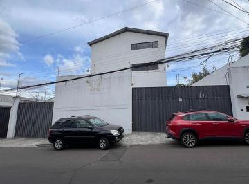Bodega-Galpón · 706m² · 6 Habitaciones · 8 Estacionamientos · Arriendo Galpón en 3 Pisos - Bodegas - Carcelen Industrial - Norte de Quito