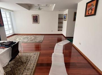 Departamento de 3 habitaciones, Quito · Arriendo Departamento con o Sin Muebles