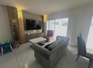 Casa · 235m² · 3 Habitaciones · 2 Estacionamientos · Venta de Casa en Urb. Terranostra con 3 Habitaciones, Via a La Costam. H