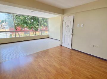 Departamento de 4 habitaciones, Guayaquil · Departamento de 177 m², 4 Dorm. en Alquiler en Kennedy Norte