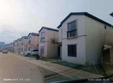Casa de 4 habitaciones, Guayaquil · Urbanizacion Los Prados, Via a Salitre, Vendo Villas 4 Dorm.