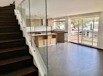 Departamento de 2 habitaciones, Quito · $160.000 Doble Seguridad, Duplex: 2 Dorm. Dentro de Urbanizacion