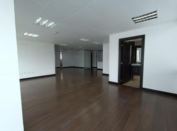 Oficina comercial de 6 habitaciones, Quito · Oficina en Renta en La Pradera, Centro Norte