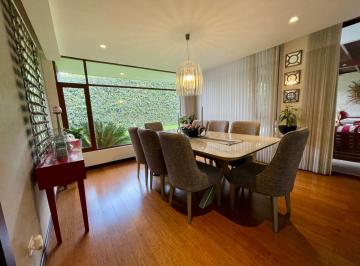 Casa de 4 habitaciones, Quito · Casa de Venta 4 Dorm. con 470 m² en Venta en Tumbaco