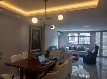Departamento de 3 habitaciones, Guayaquil · Venta Departamento en Lomas de Urdesa