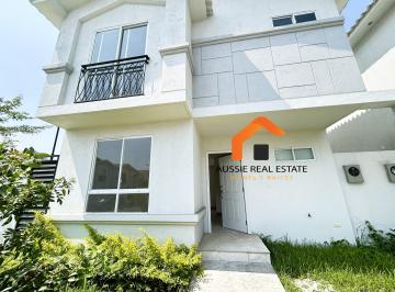 Casa de 3 habitaciones, Daule · Casa de 140 m² con 3 Dorm. en Alquiler en La Aurora