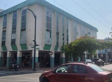 Oficina comercial de 2 habitaciones, Guayaquil · Venta de Oficina en Portete y Chile A. Maidana