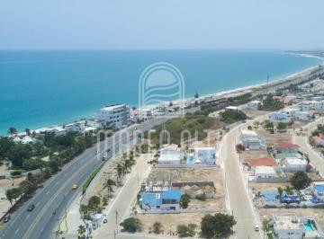 Terreno / Lote , Ruta del Sol · Terreno a Pasos del Mar en La Herradura