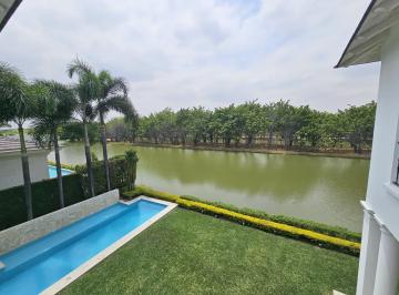 Casa de 4 habitaciones, Guayaquil · Plaza Lagos Villa Excelente Ubicacion Al Lago Amplio