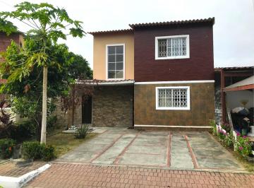 Casa de 4 habitaciones, Guayaquil · Alquilo en Via a La Costa $500/ Aiditadiaz