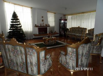 Casa · 498ha · 9 Habitaciones · 4 Estacionamientos · En Renta Casa Remodelada Sector La Concepción