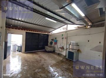 Local comercial · 131m² · 4 Estacionamientos · Venta Bodega La Prosperina (Age)