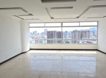 Oficina comercial de 2 habitaciones, Quito · Venta Oficina Amazonas Parc Piso 13