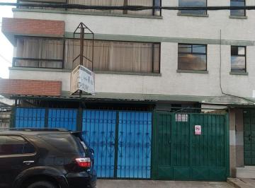 Departamento de 3 habitaciones, Quito · Vendo Precio Departaento Amplio en El Sector de La Dammer, Norte de Quito