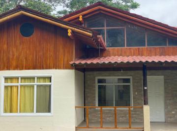 Quinta vacacional de 4 habitaciones, Pedro Vicente Maldonado · Vendo Y/o Rento, Hermosa Quinta, Grande, 4hab, Vista, Urb Cascada Az.
