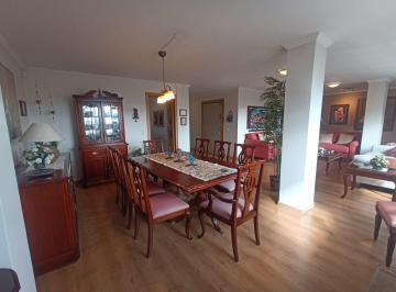 Departamento de 3 habitaciones, Quito · Union Nacional - Vendo Hermoso Departamento de 3 Hab. 220 m²