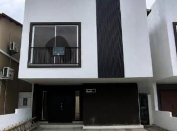 Casa de 3 habitaciones, Daule · Casa de Estreno Urb. La Joya