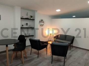 Suite · 45m² · 1 Habitación · 1 Estacionamiento · Alquiler Suite Amplia y Amoblada en Urdesa Central