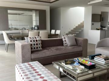 Departamento · 590m² · 3 Habitaciones · 4 Estacionamientos · Penthouse de Lujo en Venta Cumbayá Yoo 3 Dorm. Terraza Jacuzzi