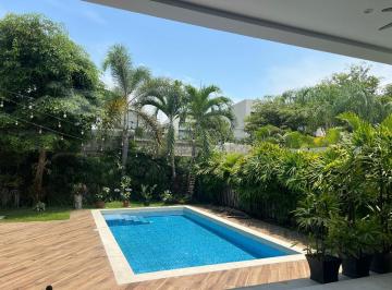 Casa de 5 habitaciones, Guayaquil · Casa de Venta Isla Mocoli Urbanización Sotavento