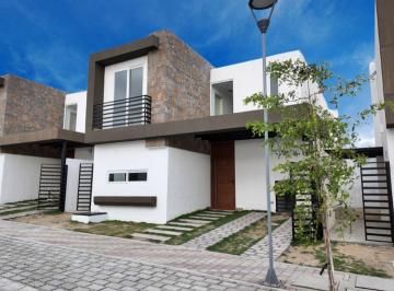 Casa de 3 habitaciones, Manta · Casa de Venta en Manta Zona Sur Jtg