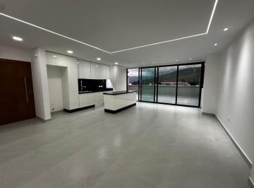 Departamento de 3 habitaciones, Quito · Departamento en Venta Dentro de Urbanizacion
