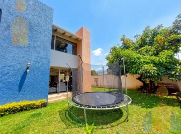 Casa · 290m² · 4 Habitaciones · 3 Estacionamientos · Venta Casa 3 Parqueadero 100 m Patio Cumbaya La Ceramica
