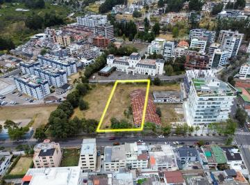 Terreno / Lote · 3037m² · Terreno de 3.121 m² Lote 4 y 5 con Alto Potencial Inmobiliario.