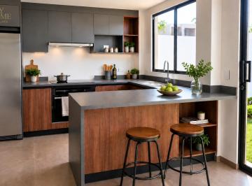 Casa de 3 habitaciones, Quito · Casa en Tumbaco con Jardín Privado + Amenidades Premium | Piscina, Gym y Coworking