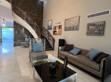 Casa de 3 habitaciones, Guayaquil · Amplia Casa Semiamoblada en Renta en La Urbanización Terranostra - Vía La Costa