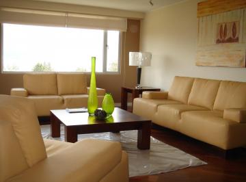 Departamento · 165m² · 3 Habitaciones · 2 Estacionamientos · Departamento de 165 m² con 3 Habitaciones en Venta en Monteserrín