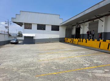 Bodega-Galpón , Quito · Propiedad Industrial de 7100 m² en Venta o Arriendo - Sector Carcelén Industrial