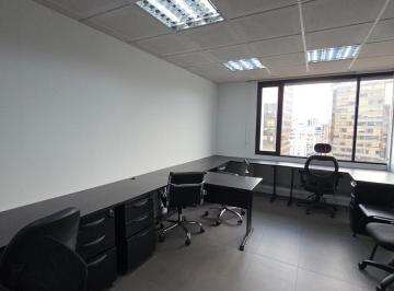 Oficina comercial · 167m² · 3 Estacionamientos · Oficina en Renta