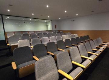 Oficina comercial · 167m² · 3 Estacionamientos · Oficina en Renta
