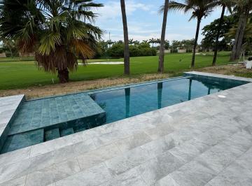 Casa de 4 habitaciones, Guayaquil · Linda Villa Al Lago y Area Verde en Mocoli