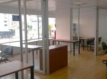 Oficina comercial de 1 habitación, Quito · Se Renta Oficina 70 m², Divisiones, Sector Multicentro, Edif. Corporativo