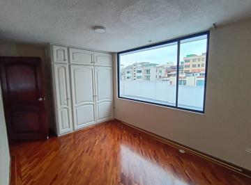 Suite de 1 habitación, Quito · Suite Luminosa con Terraza Privada en Ponceano – Ideal Para Ejecutivosun Espacio Independiente