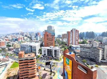 Oficina comercial de 1 habitación, Quito · Se Vende Oficina Av 12 de Octubre y Salazar