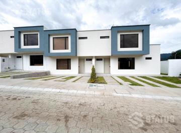 Casa · 108m² · 3 Habitaciones · 2 Estacionamientos · Venta de Casa, Sector La Armenia II - ¡Aplica Crédito Vip o Miti - Miti!