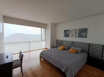 Departamento · 268ha · 2 Estacionamientos · Para Renta Penthouse Amoblado de Lujo Av Gonzalez Suarez Quito